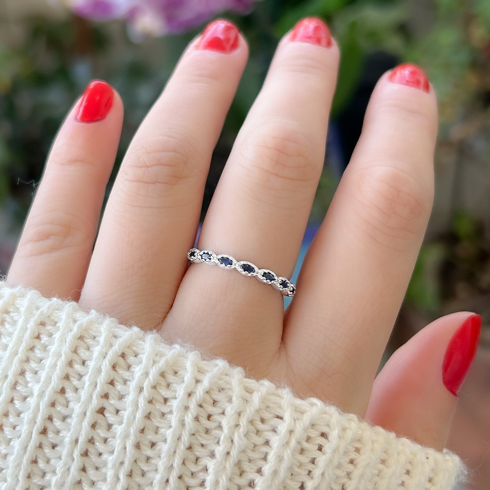 ANEL PRATA ZIRCONIAS NAVETES AZUL SAFIRA