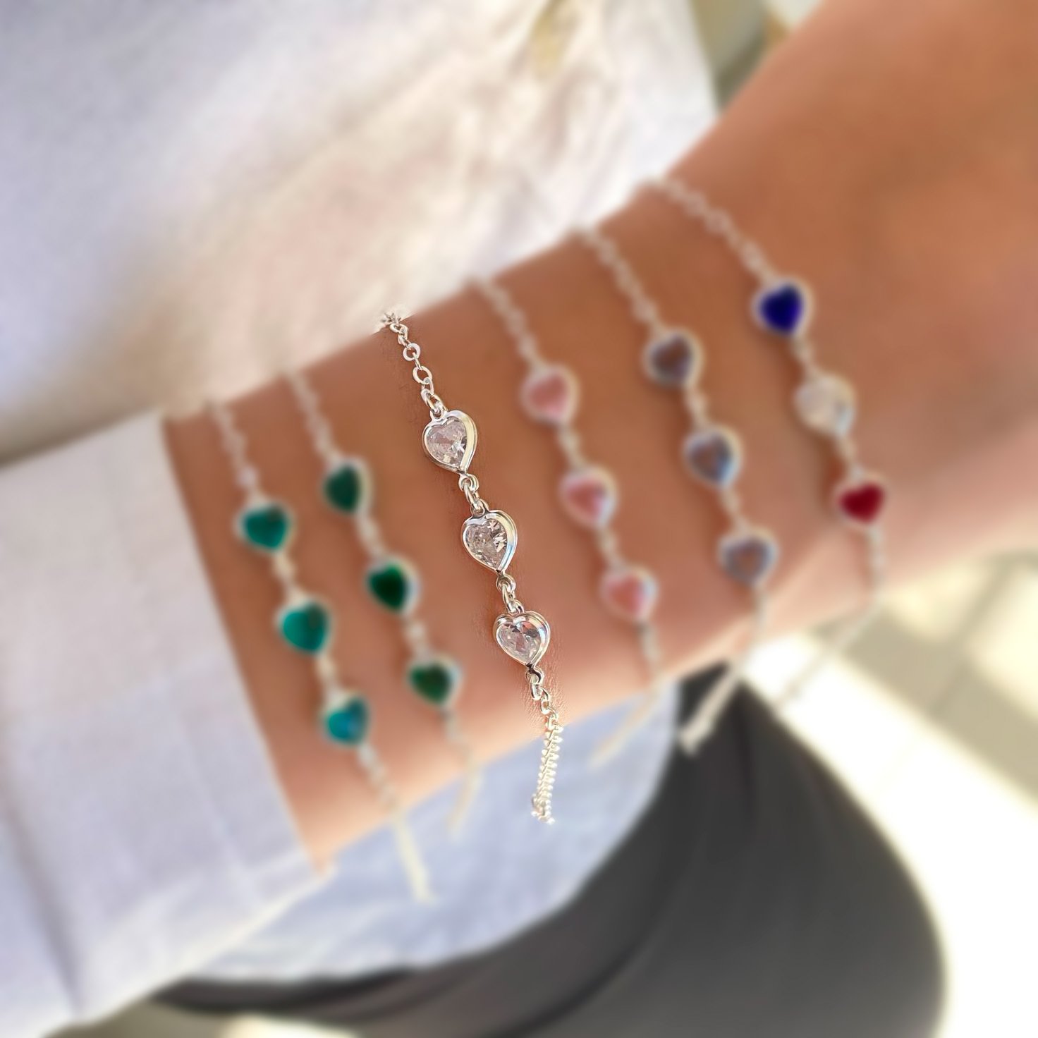 0057397 - PULSEIRA PRATA BATIDINHA TRES CORACOES ZIRCONIAS CRISTAL