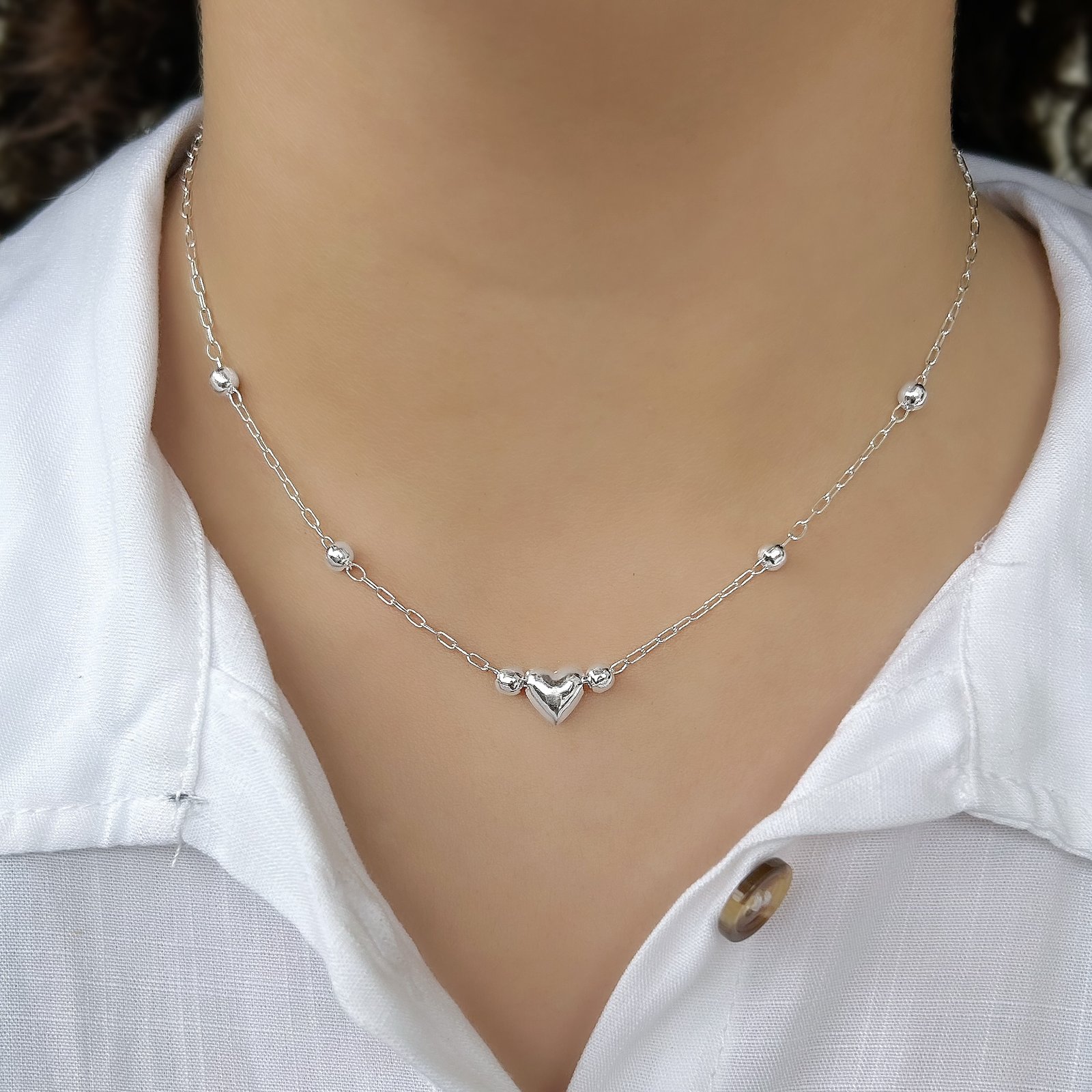 0065256 - GARGANTILHA PRATA CARTIER BOLINHAS CORACAO