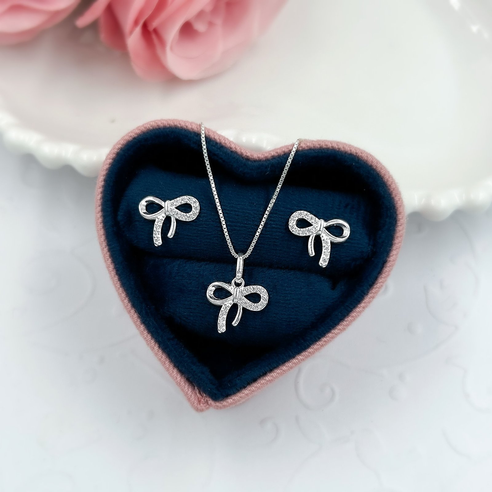 0069576 - CONJUNTO PRATA LACO LISO E CRAVEJADO ZIRCONIA